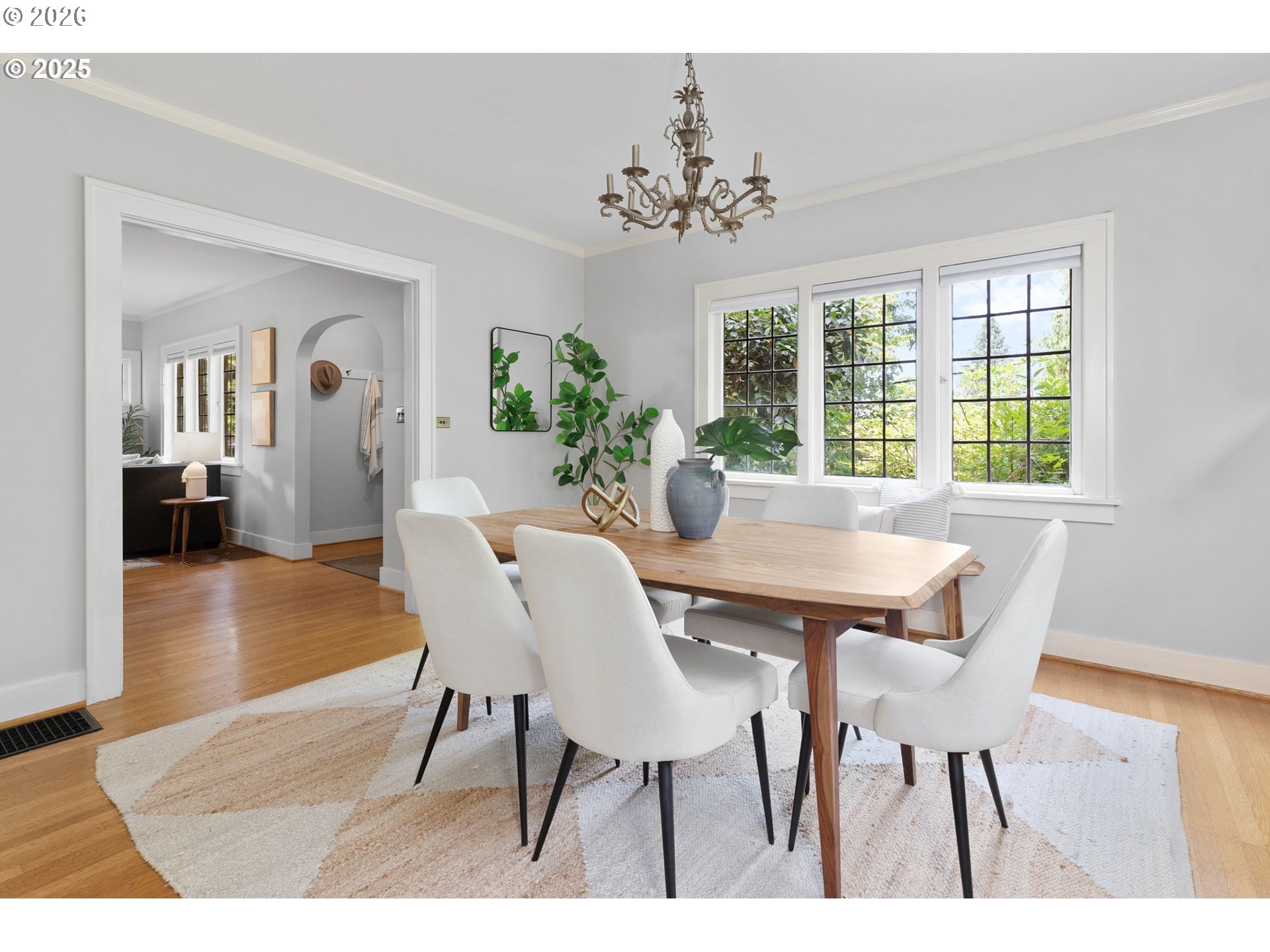 436 Southeast 44th Avenue Portland, OR 97215 - Photo 11 of 46 Dining Room