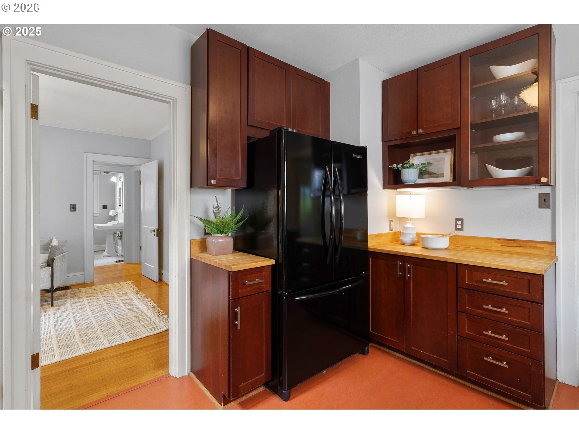 436 Southeast 44th Avenue Portland, OR 97215 - Photo 14 of 46 Kitchen