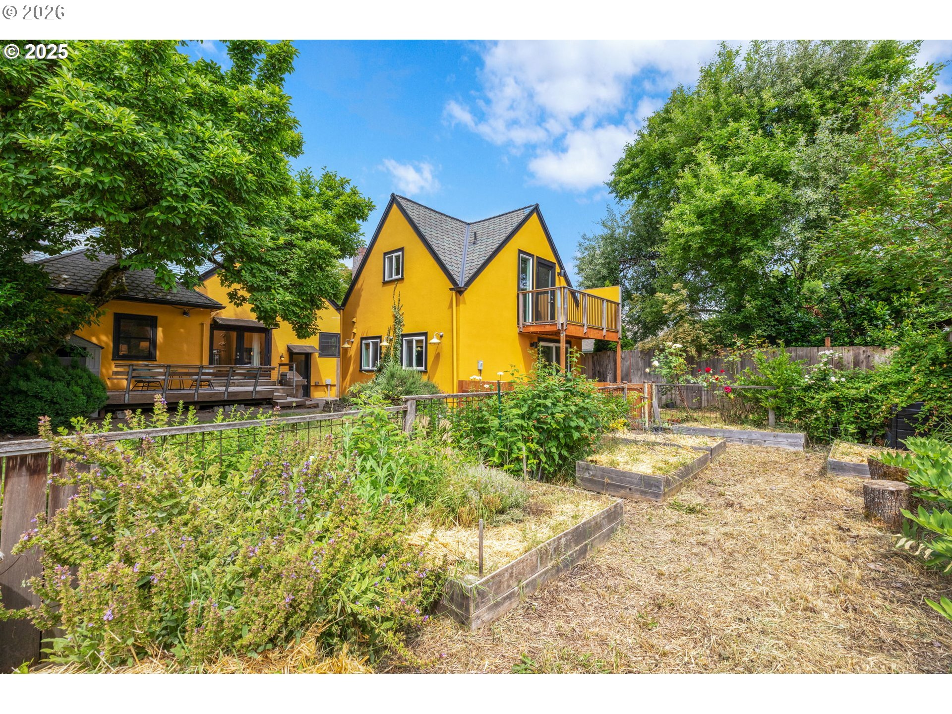 436 Southeast 44th Avenue Portland, OR 97215 - Photo 28 of 46 Garden