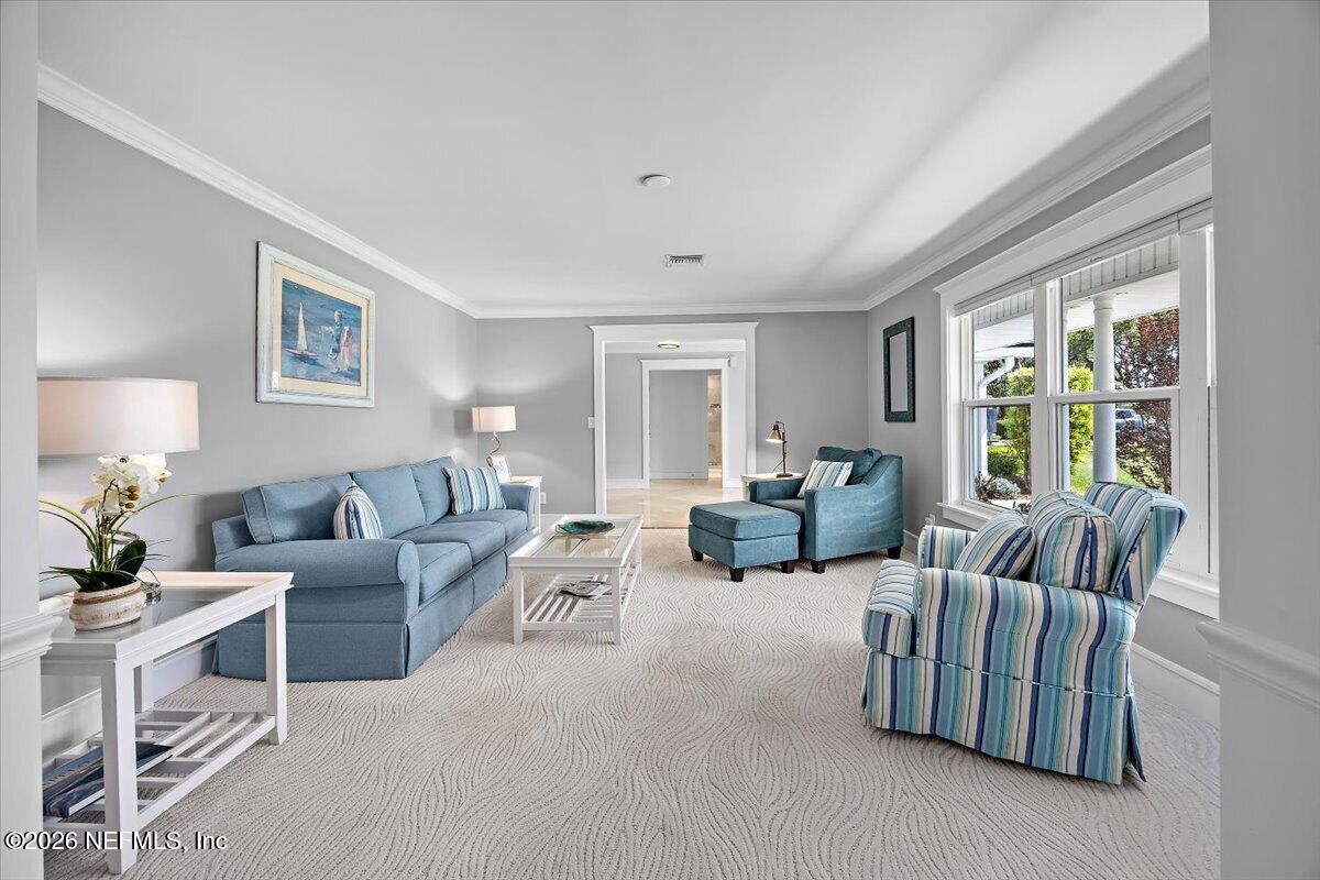 236 Pablo Road Ponte Vedra Beach, FL 32082 - Photo 8 of 28 08-Living Room