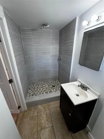 $3,000 | 1847 Northeast 53rd Street, Pompano Beach, FL 33064