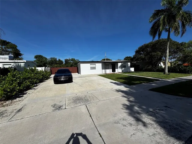 $3,000 | 1847 Northeast 53rd Street, Pompano Beach, FL 33064