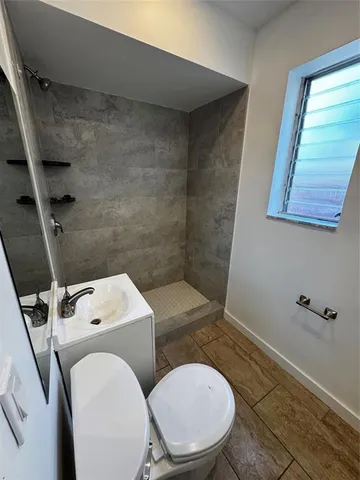 $3,000 | 1847 Northeast 53rd Street, Pompano Beach, FL 33064