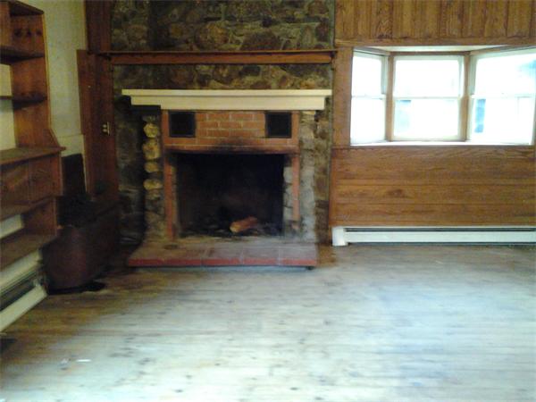 733 Williamsville Road Barre, MA 01005 - Photo 2 of 18 Gallery Image 2