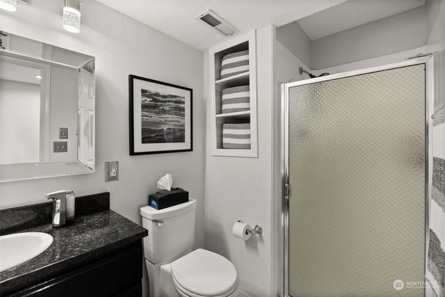 $577,500 | 7433 Zircon Drive Southwest, Lakewood, WA 98498