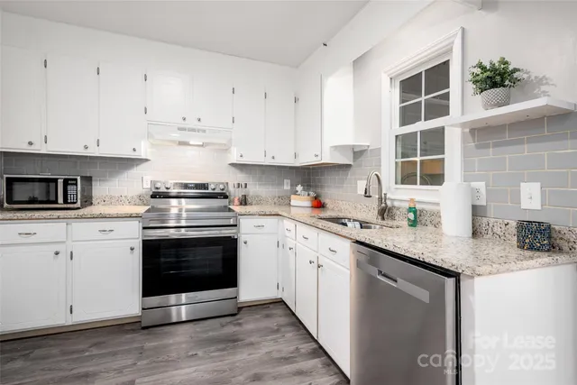 $1,725 | 1422 Delane Avenue, Unit 9, Charlotte, NC 28211