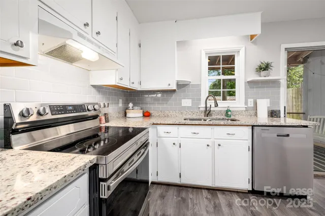 $1,725 | 1422 Delane Avenue, Unit 9, Charlotte, NC 28211