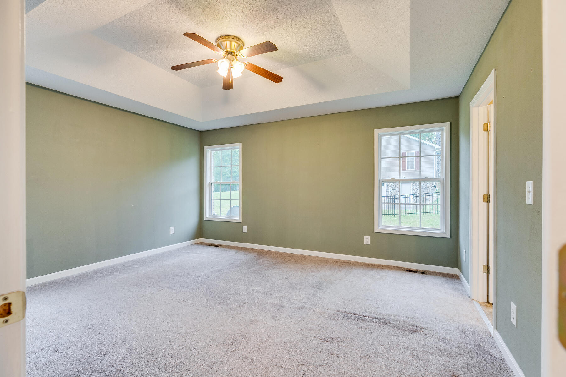 53 Whispering Ridges Road Greeneville, TN 37743 - Photo 16 of 37 018