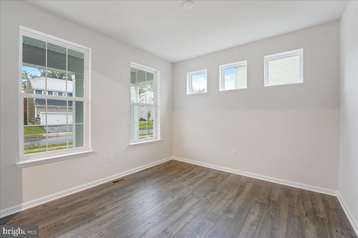 112 Nichols Mill Road Downingtown, PA 19335 - Photo 6 of 39 Gallery Image 6
