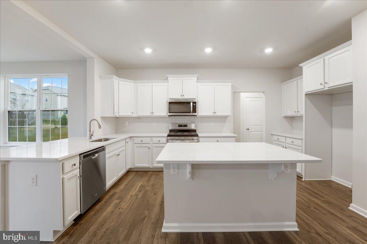 112 Nichols Mill Road Downingtown, PA 19335 - Photo 8 of 39 Gallery Image 8