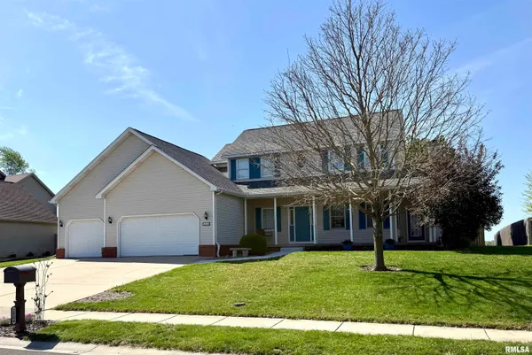 $445,000 | 2804 Hastings Road, Chatham, IL 62629