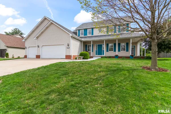 $445,000 | 2804 Hastings Road, Chatham, IL 62629