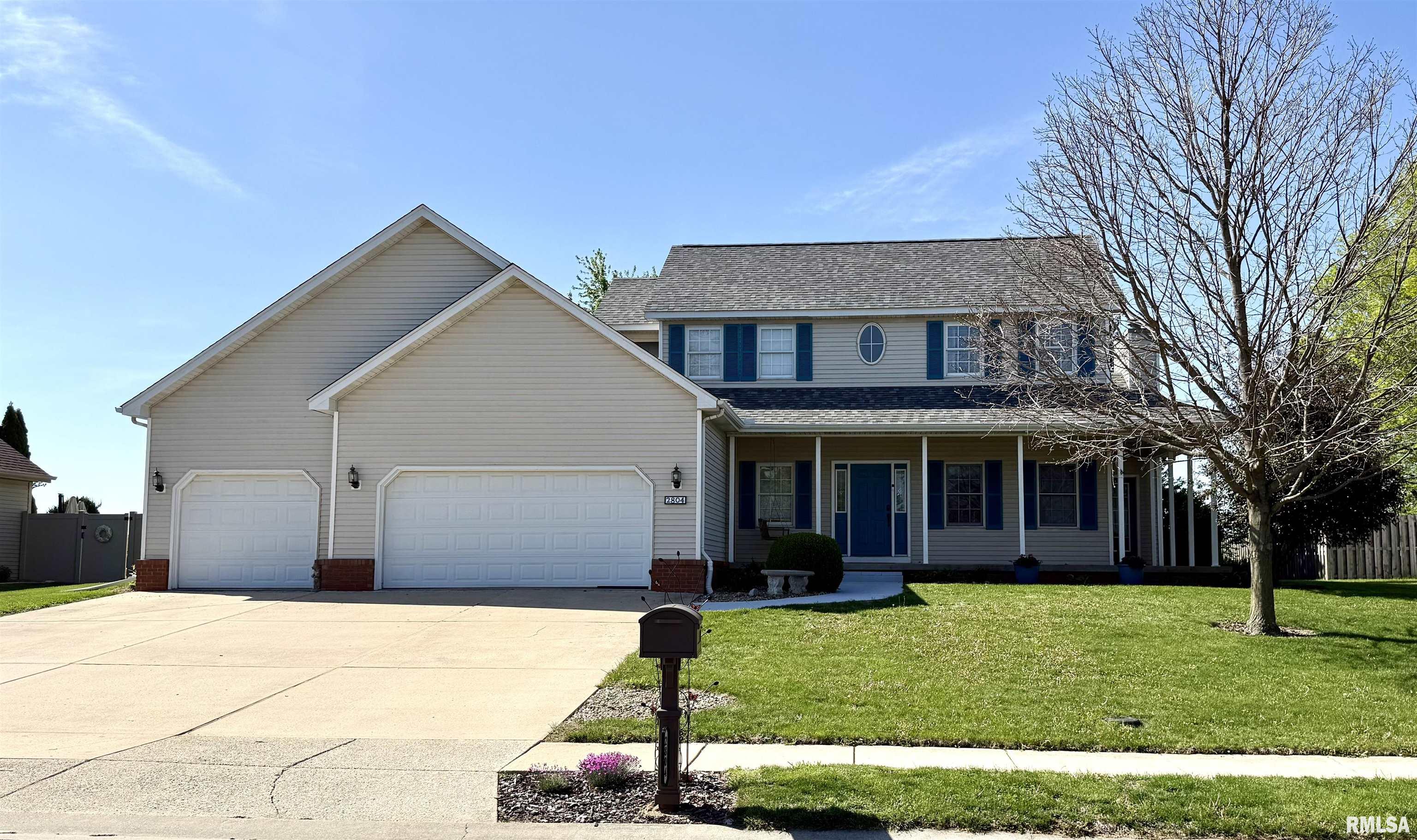 2804 Hastings Road Chatham, IL 62629 - Photo 2 of 7