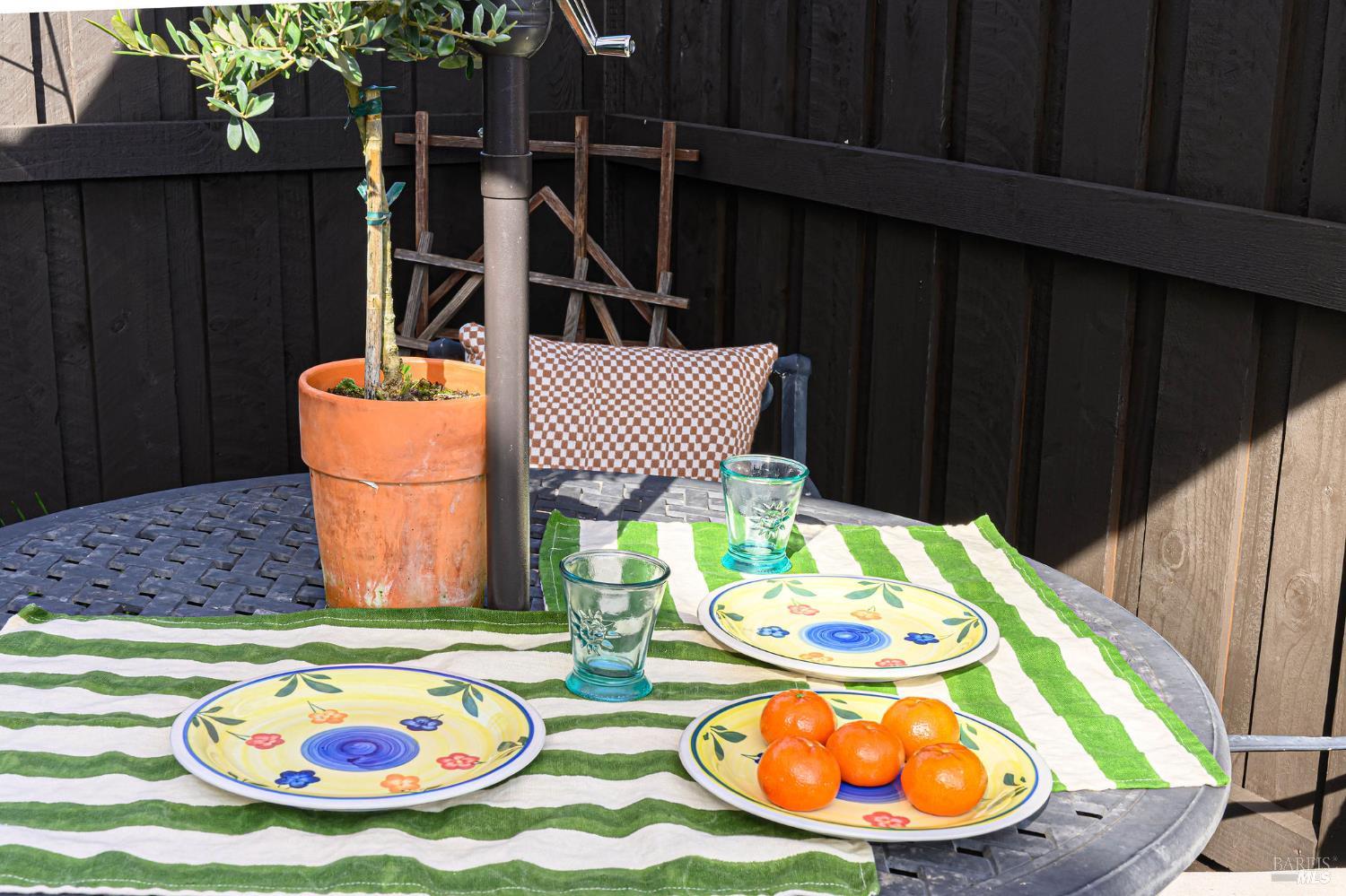 1816 Primavera Court Santa Rosa, CA 95409 - Photo 6 of 31