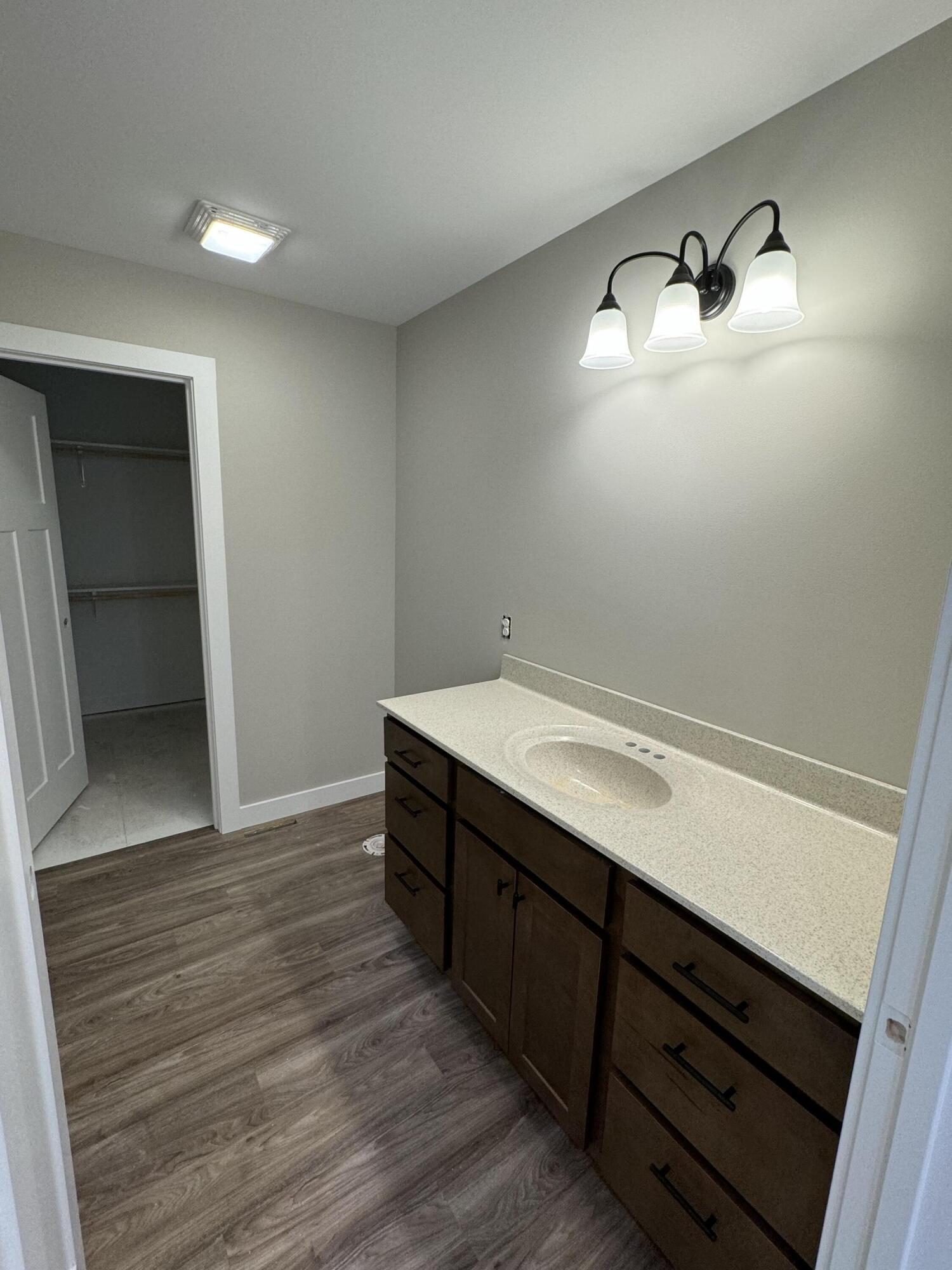 821 9th Street Southwest, Unit 9B De Motte, IN 46310 - Photo 12 of 17 1500x2000
