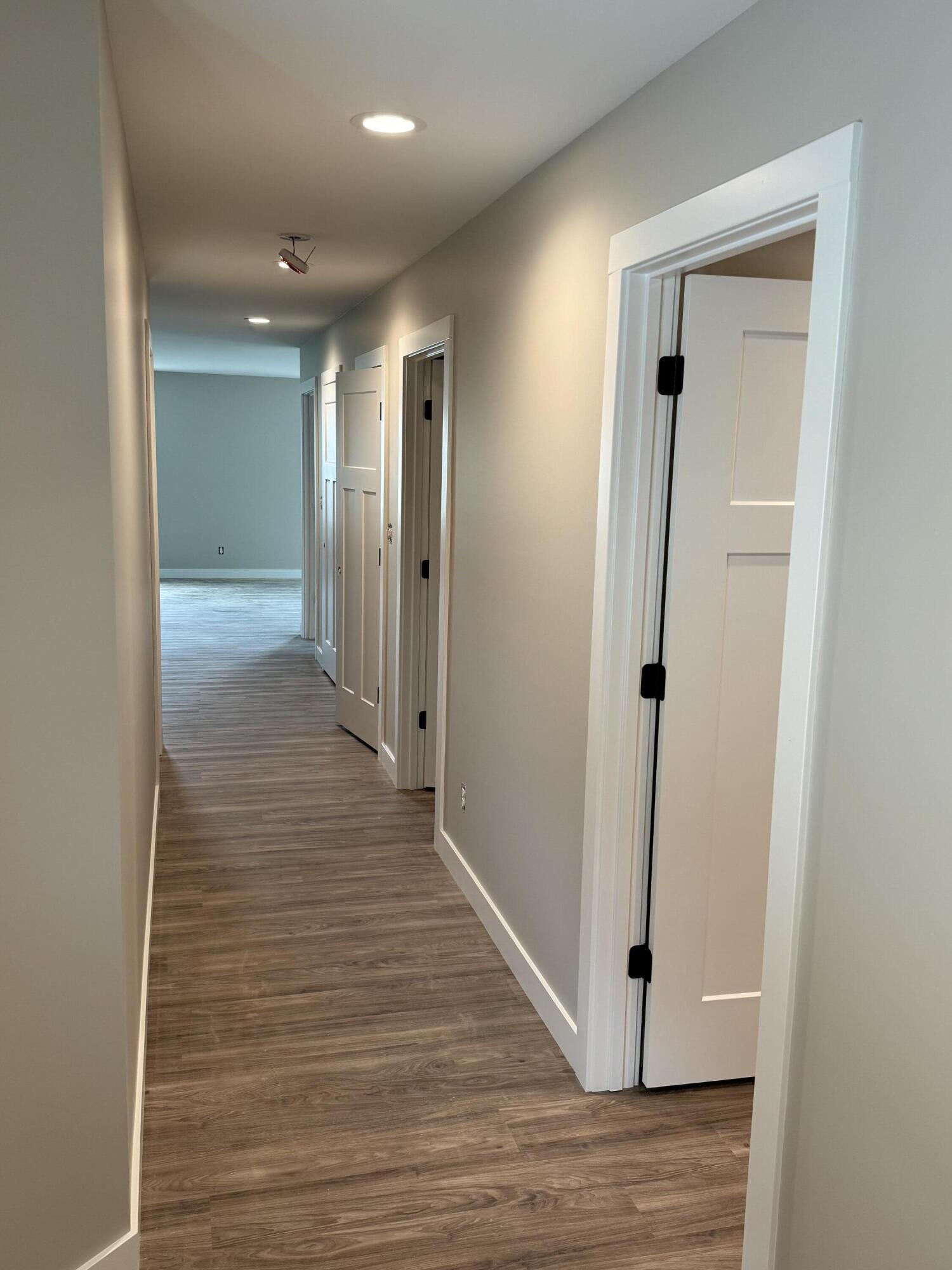 821 9th Street Southwest, Unit 9B De Motte, IN 46310 - Photo 8 of 17 1500x2000
