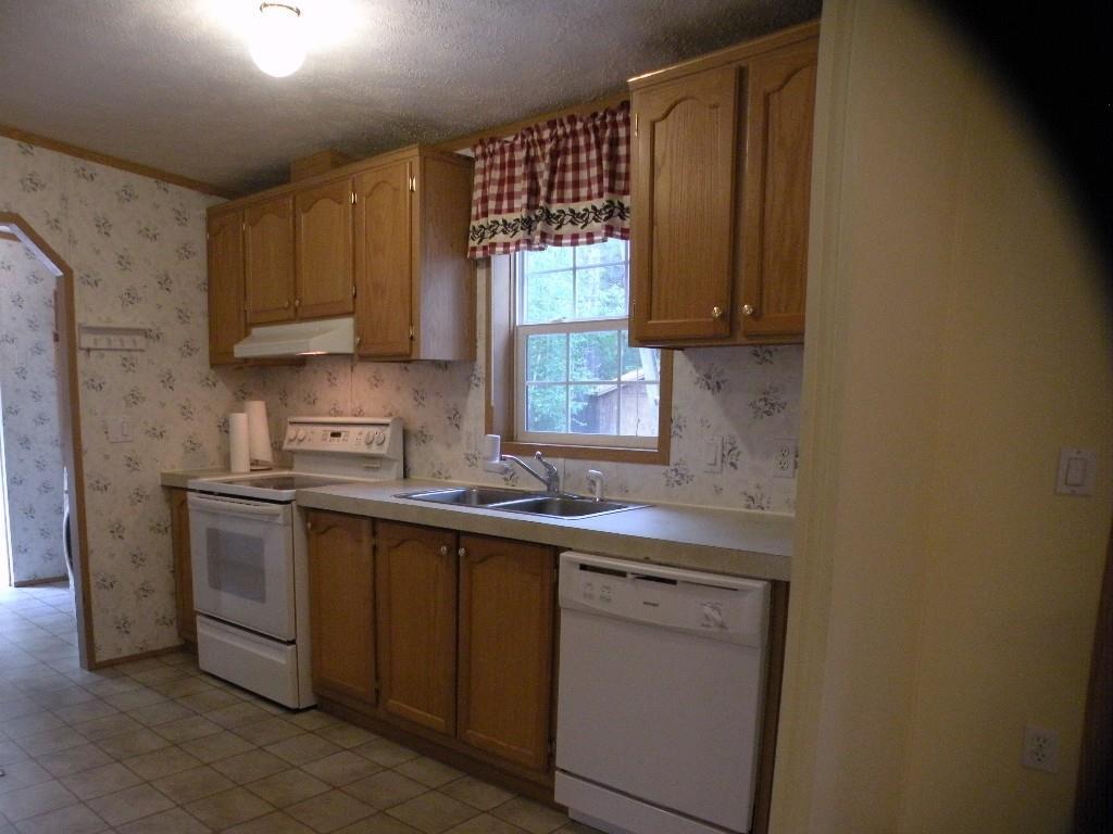 207 Skeetfield Road Oxford, ME 04270 - Photo 19 of 23 Photo