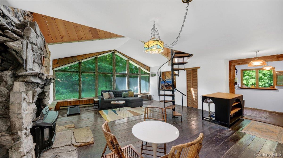 86 Dean Road Carmel, NY 10512 - Photo 7 of 33