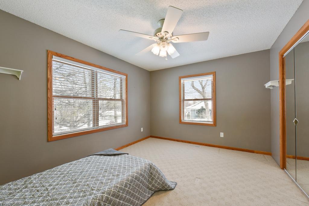 14527 Moonlight Hill Road Minnetonka, MN 55345 - Photo 24 of 39 Gallery Image 24