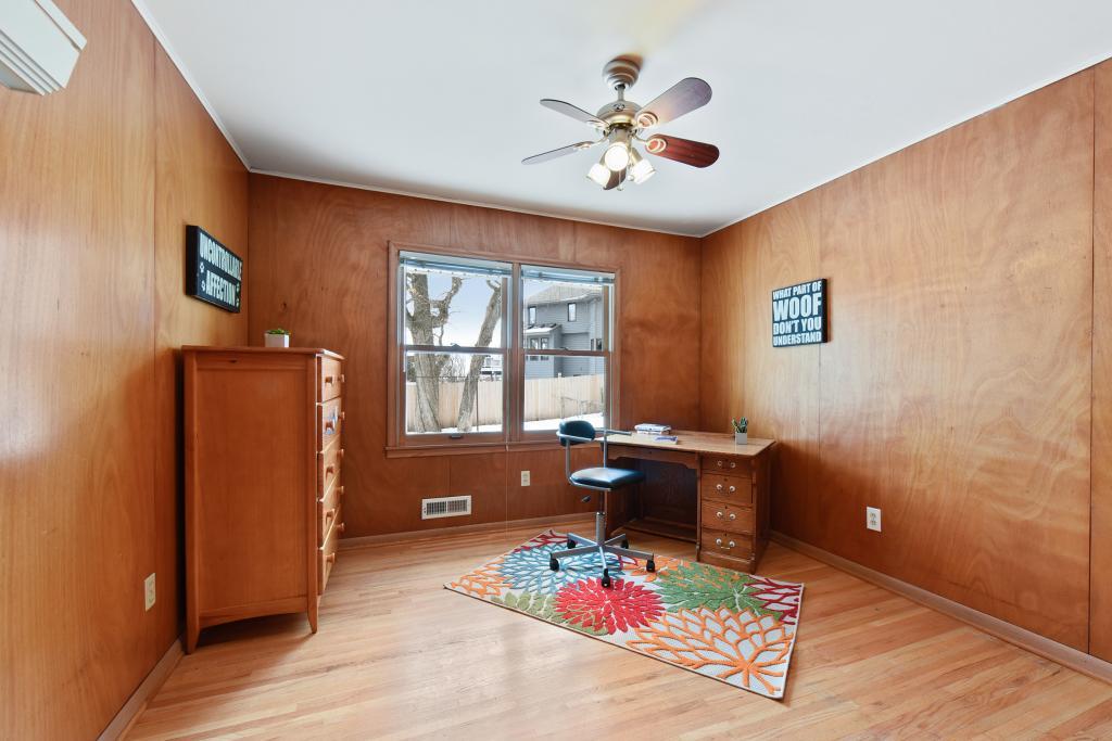 14527 Moonlight Hill Road Minnetonka, MN 55345 - Photo 26 of 39 Gallery Image 26
