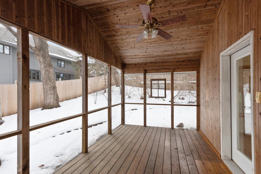 14527 Moonlight Hill Road Minnetonka, MN 55345 - Photo 35 of 39 Gallery Image 35