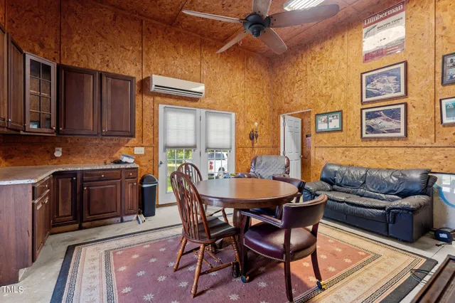 $869,667 | 975 Paschall Road, Warrenton, NC 27589