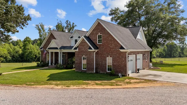 $869,667 | 975 Paschall Road, Warrenton, NC 27589