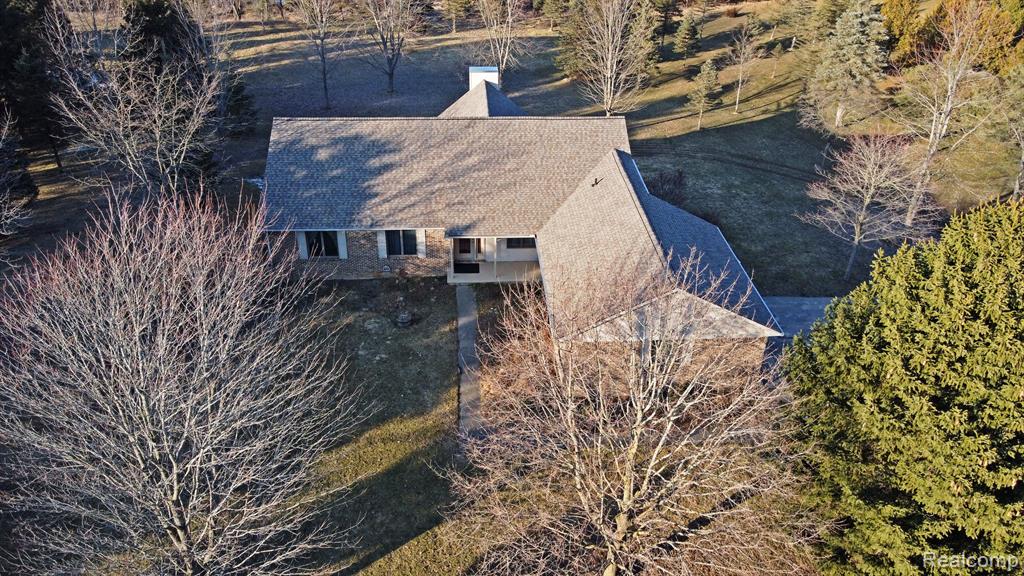 10115 County Line Road Goodrich, MI 48438 - Photo 6 of 88