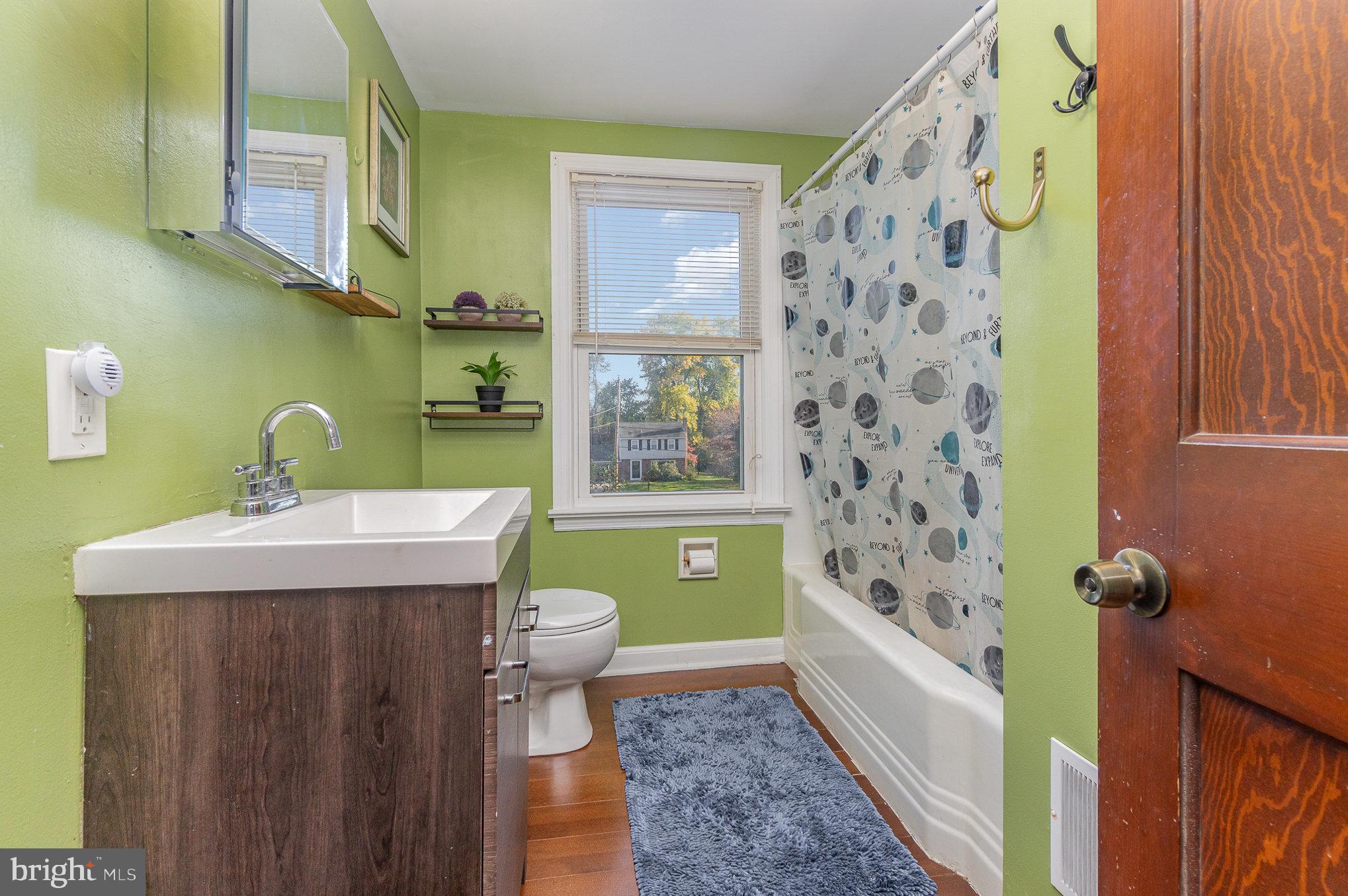 108 Locust Grove Road York, PA 17402 - Photo 14 of 28 Gallery Image 14
