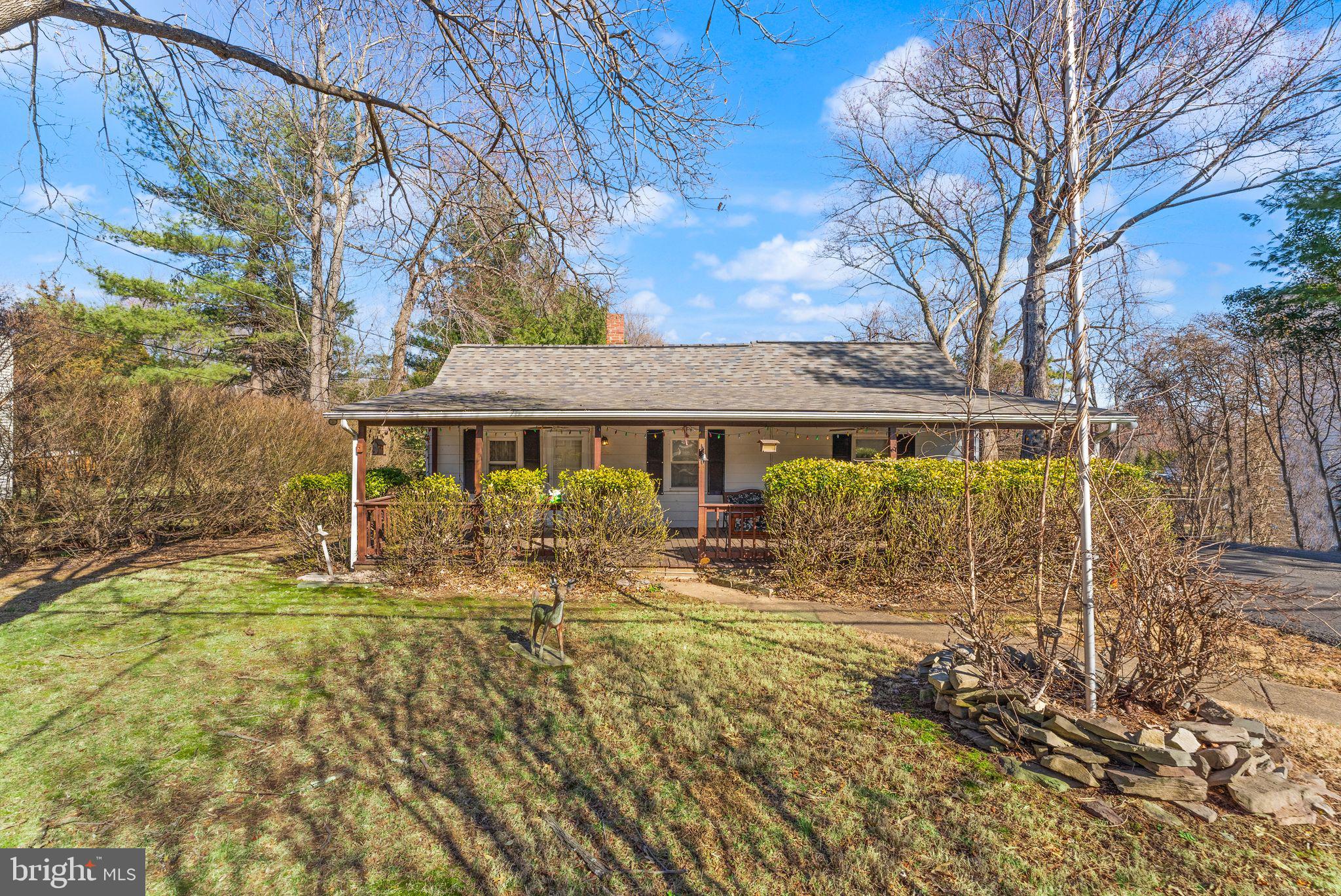 927 Utterback Store Road Great Falls, VA 22066 - Photo 1 of 11 Gallery Image 1