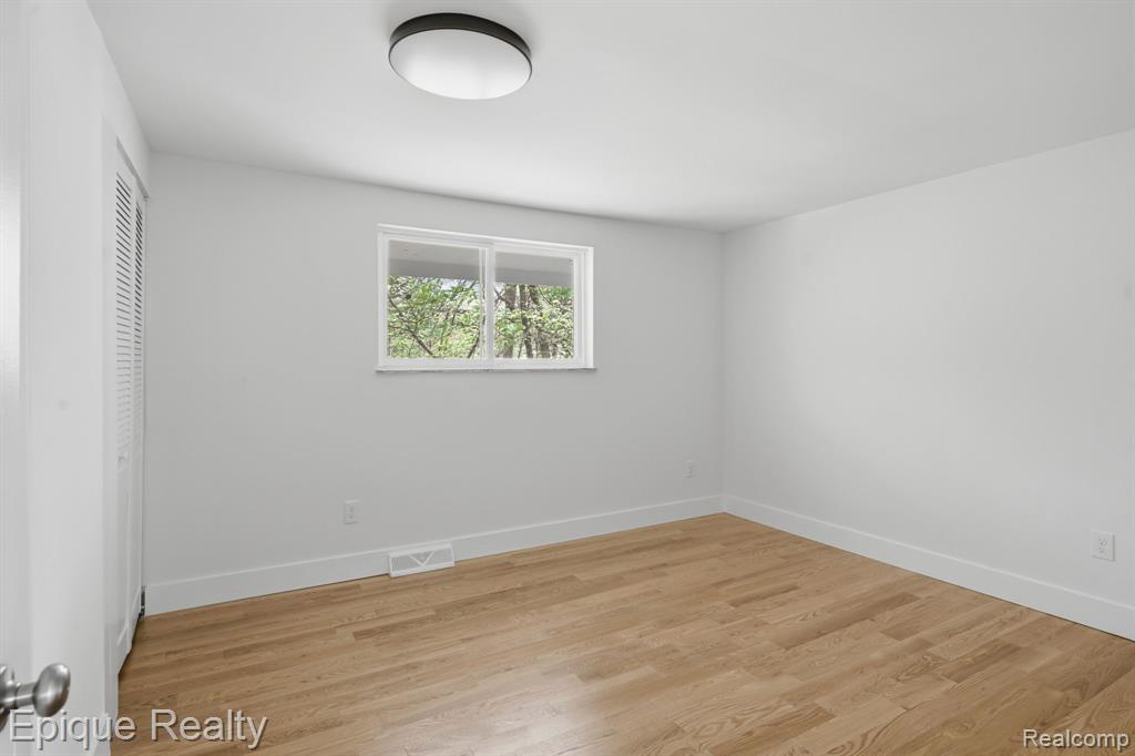 8315 Reese Road Clarkston, MI 48348 - Photo 19 of 29