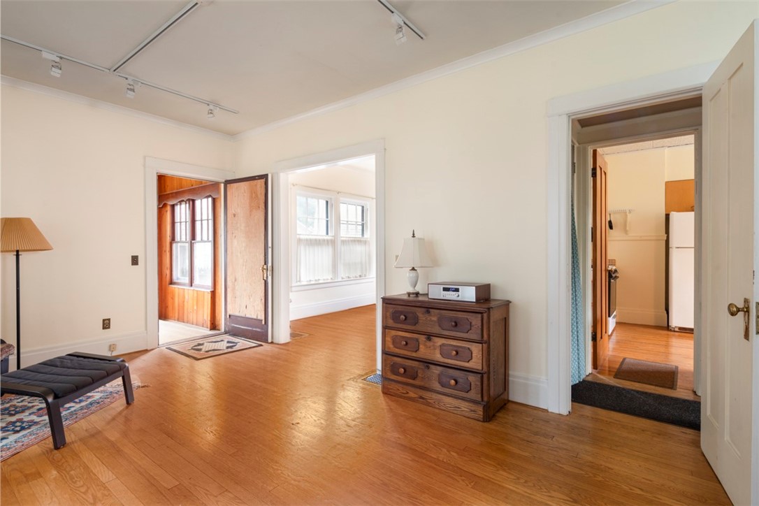 28 Washburn Park Rochester, NY 14620 - Photo 14 of 43