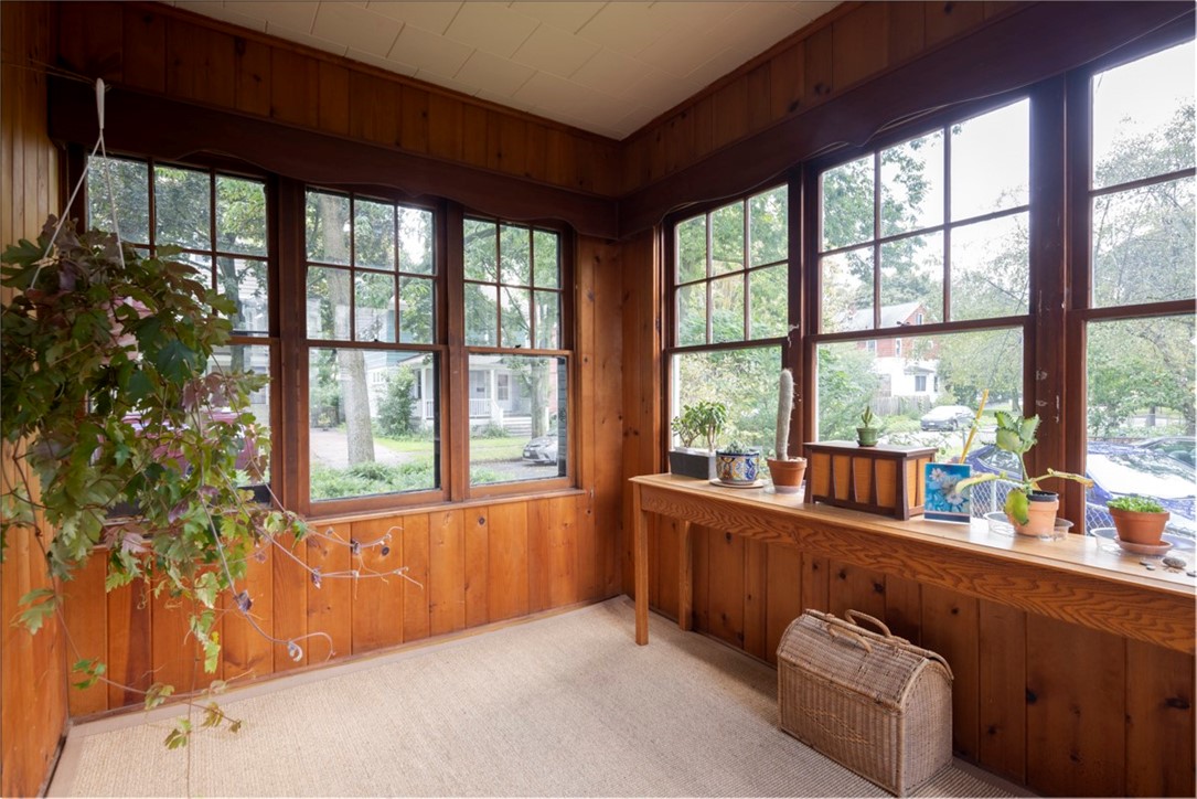 28 Washburn Park Rochester, NY 14620 - Photo 16 of 43