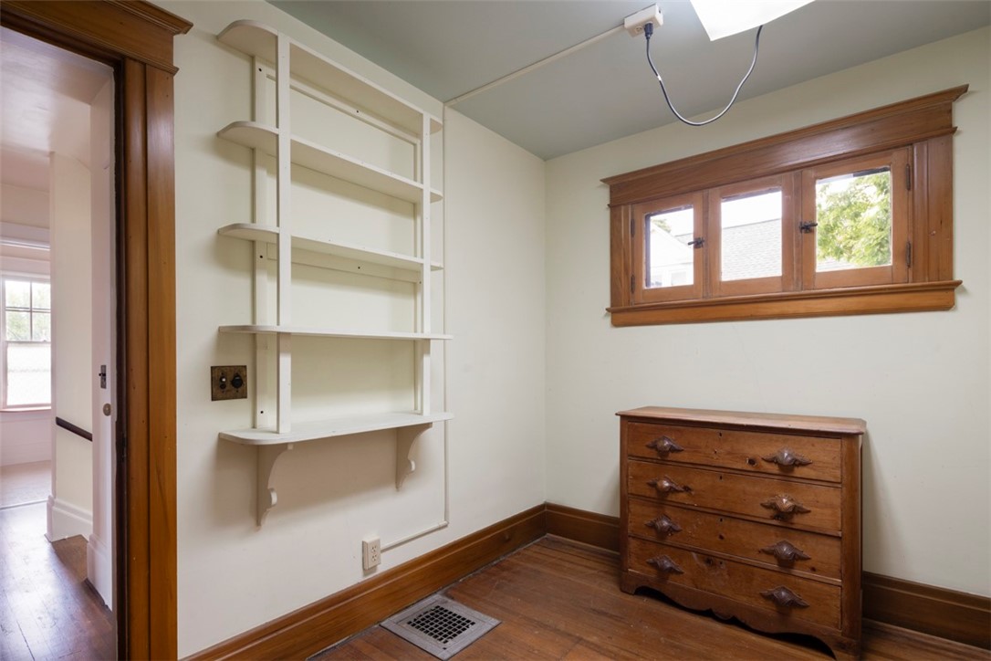 28 Washburn Park Rochester, NY 14620 - Photo 24 of 43