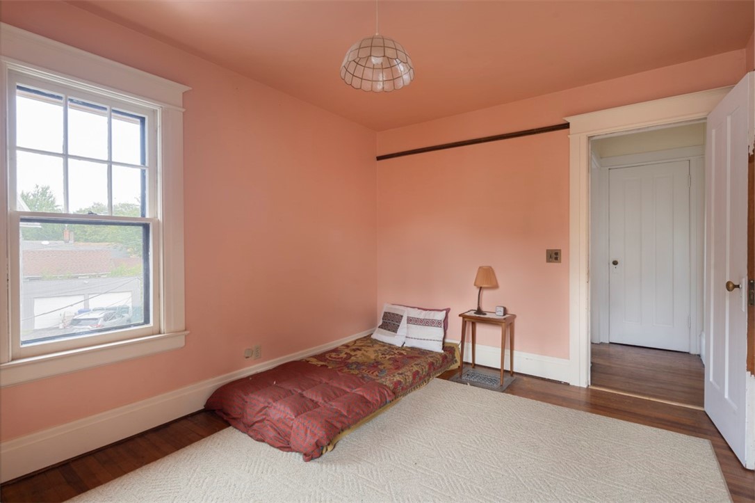 28 Washburn Park Rochester, NY 14620 - Photo 26 of 43