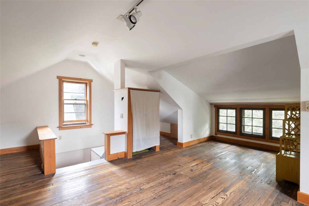 28 Washburn Park Rochester, NY 14620 - Photo 30 of 43