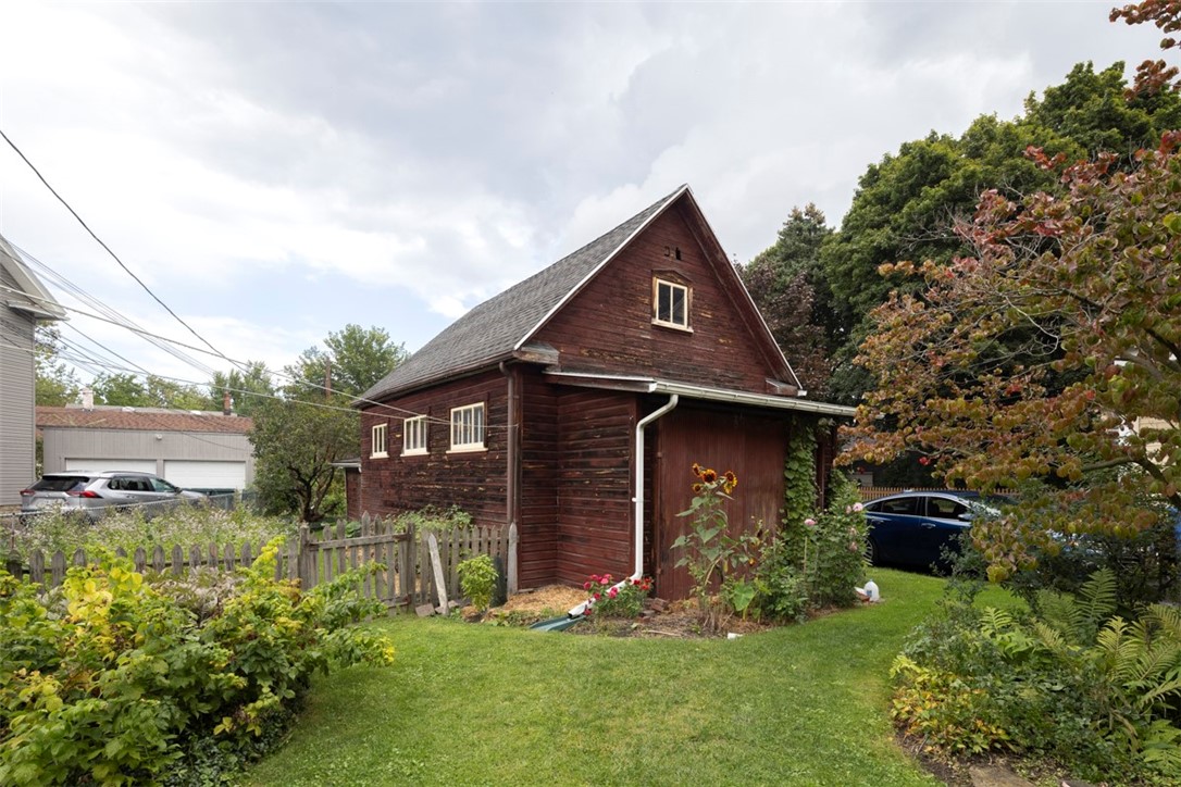 28 Washburn Park Rochester, NY 14620 - Photo 32 of 43