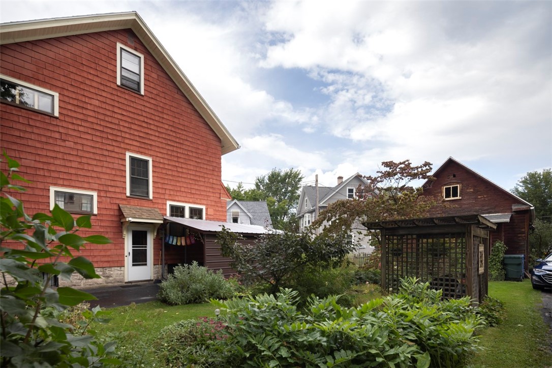 28 Washburn Park Rochester, NY 14620 - Photo 41 of 43