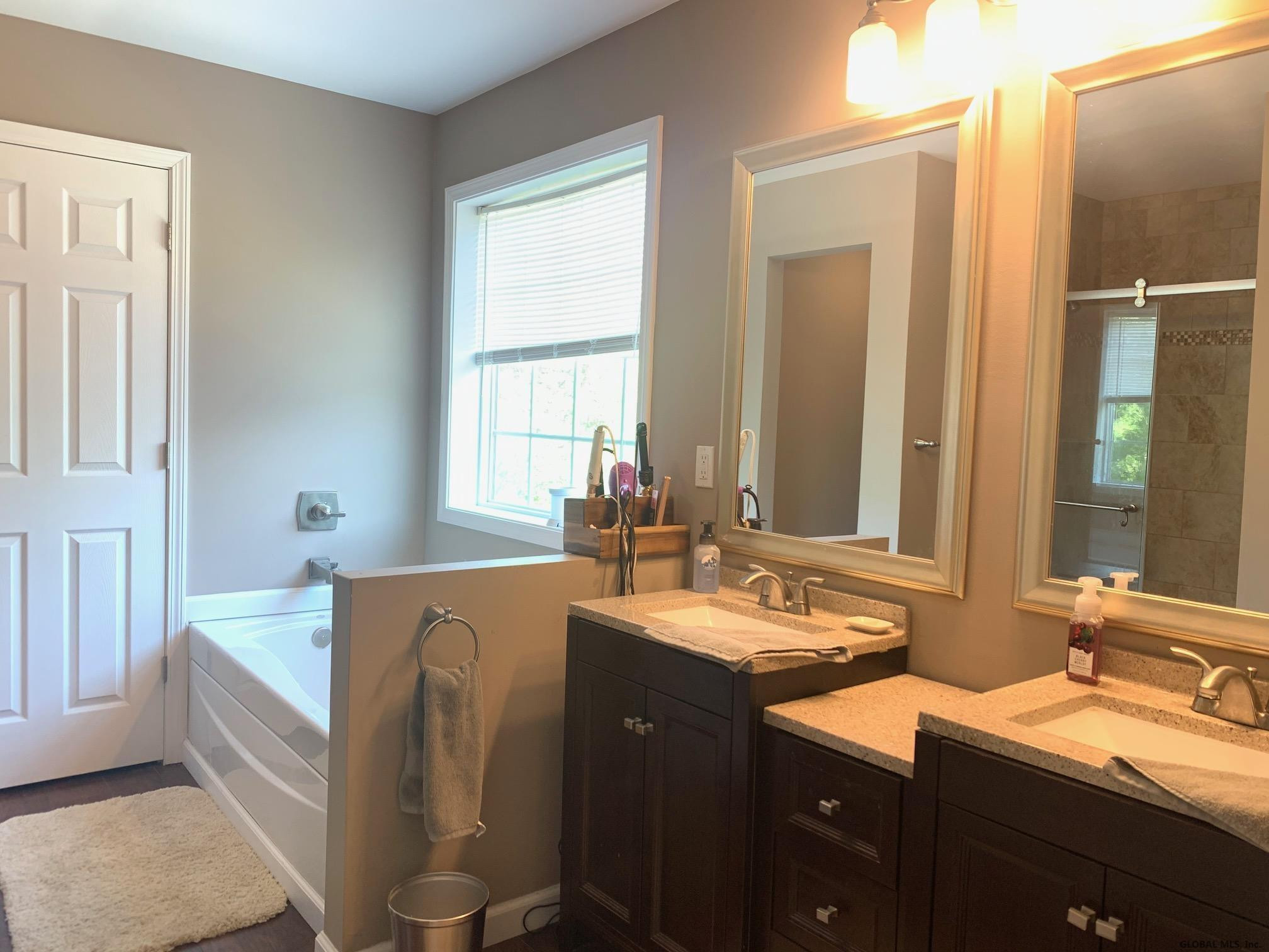 317 Boght Road Watervliet, NY 12189 - Photo 5 of 26 Photo 5