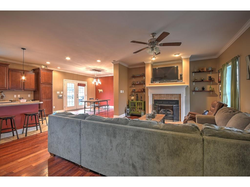 803 Yuma Road Weber City, VA 24290 - Photo 5 of 31 Photo 5