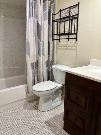 $1,600 | 1800 Southwest 81st Avenue, Unit 1112, North Lauderdale, FL 33068