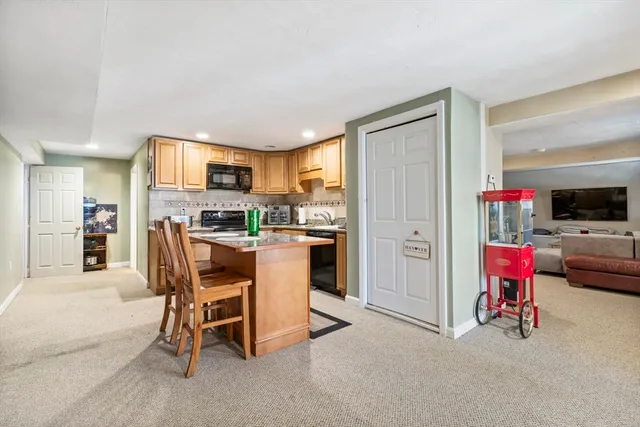 $999,000 | 108 Waterford Drive, Hanover, MA 02339