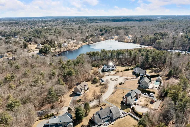 $999,000 | 108 Waterford Drive, Hanover, MA 02339