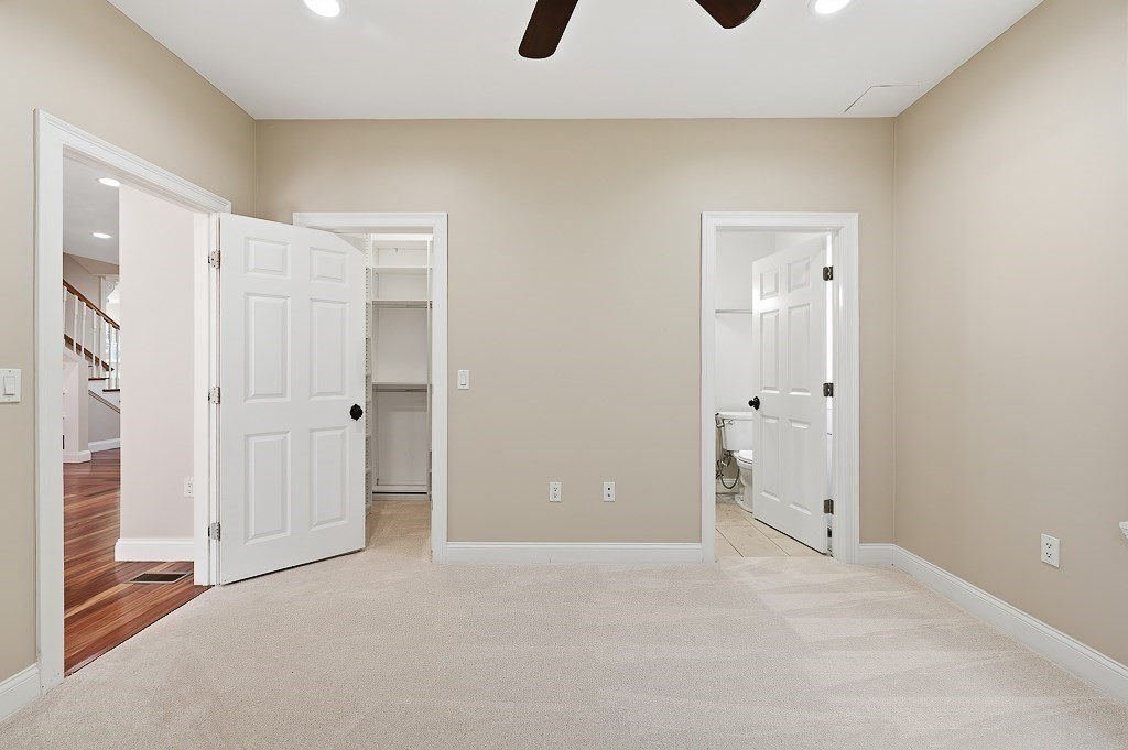 98 R Walnut Street Shrewsbury, MA 01545 - Photo 13 of 42