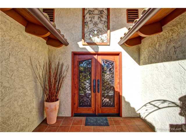 14322 High Valley Road Poway, CA 92064 - Photo 3 of 25