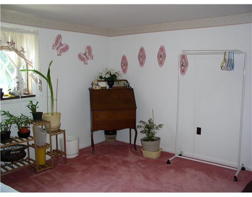 107 Striffler Road Economy, PA 15143 - Photo 17 of 18 Other. Sitting Room
