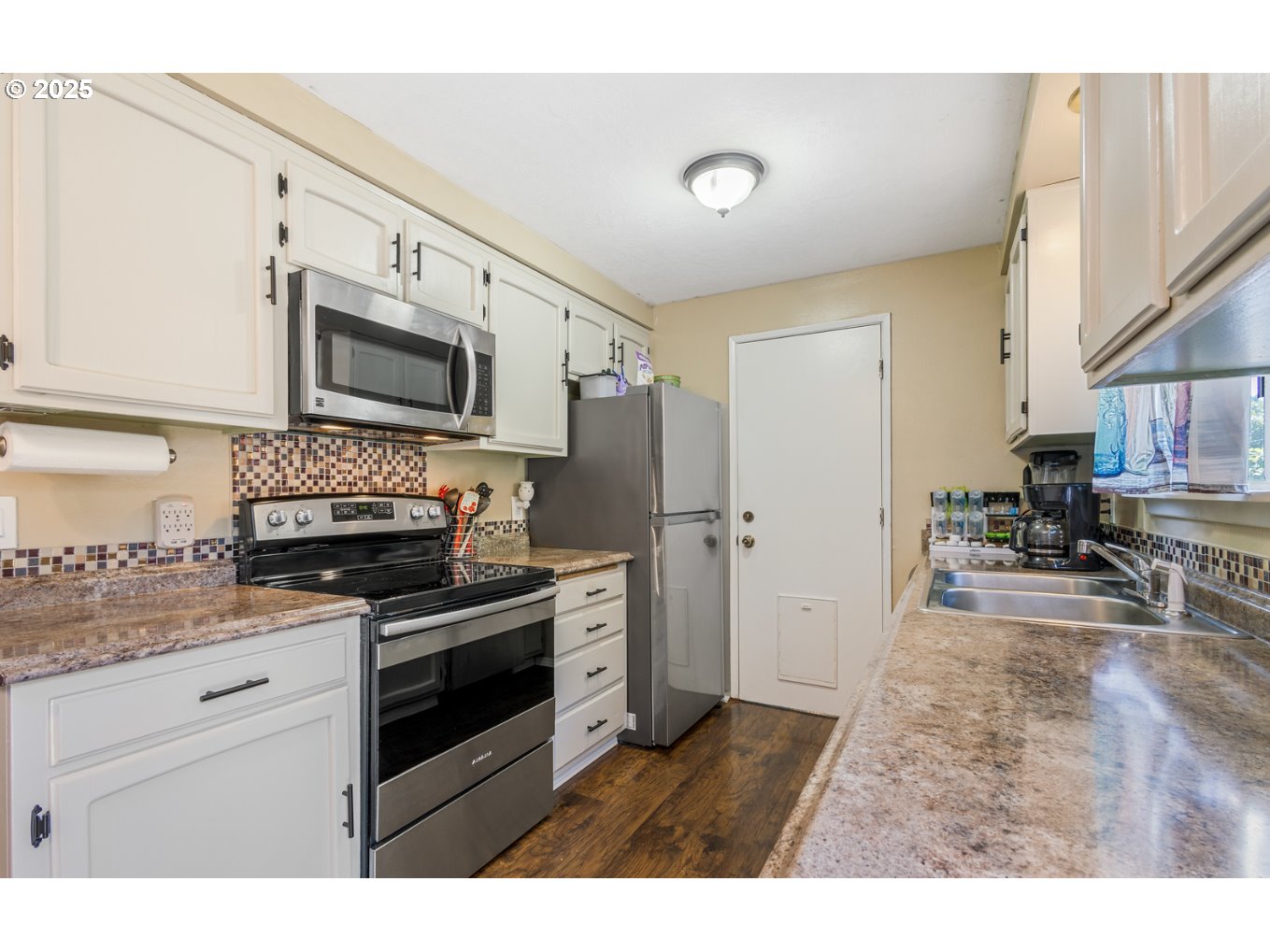 580 Ralston Drive Lebanon, OR 97355 - Photo 11 of 24 Gallery Image 11
