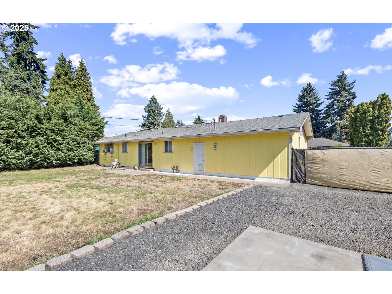 580 Ralston Drive Lebanon, OR 97355 - Photo 20 of 24 Backyard