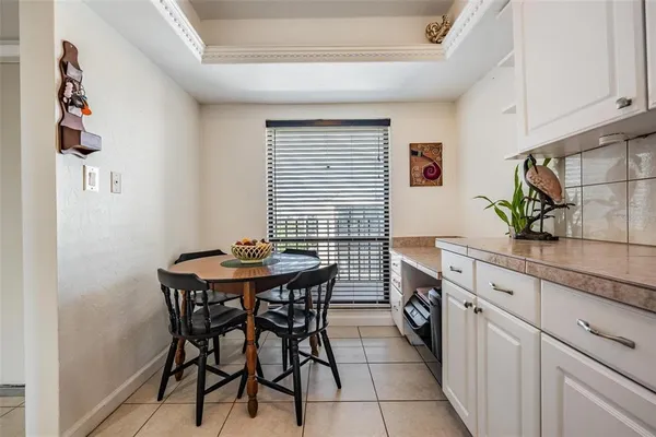 $227,000 | 2900 Cove Cay Drive, Unit 7B, Clearwater, FL 33760