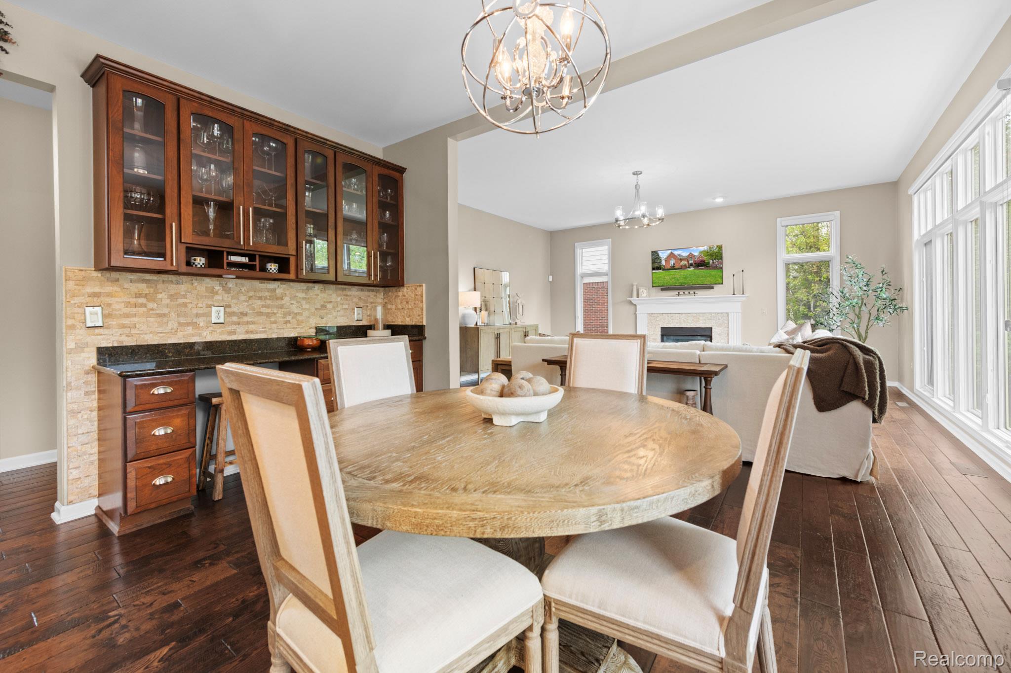 1476 Werth Drive Rochester, MI 48306 - Photo 16 of 55 eat in kitchen